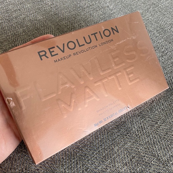 Makeup Revolution Other - Makeup Revolution Matte Eyeshadow Palette NWT